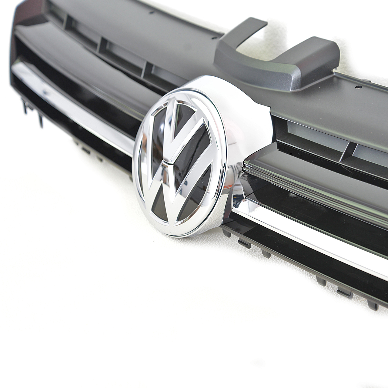 Kühlergrill 5G0 853 651 D ZLL